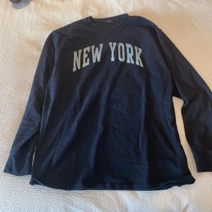 Brandy Melville New York long sleeve